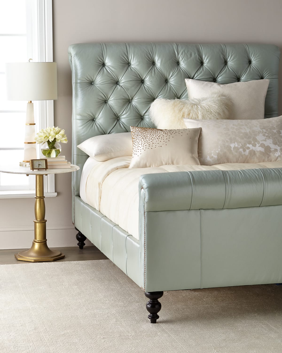 Old Hickory Tannery Spence Hand-tufted Leather Queen Bed In Light Blue
