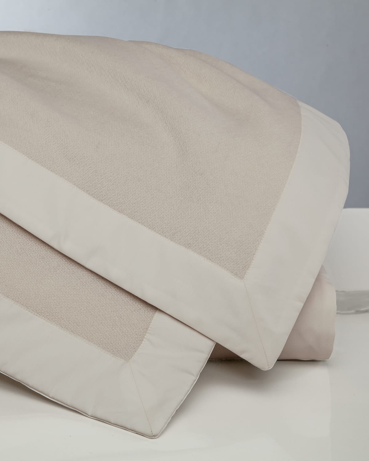 Home Treasures King Serena Cashmere Blanket In Ivory