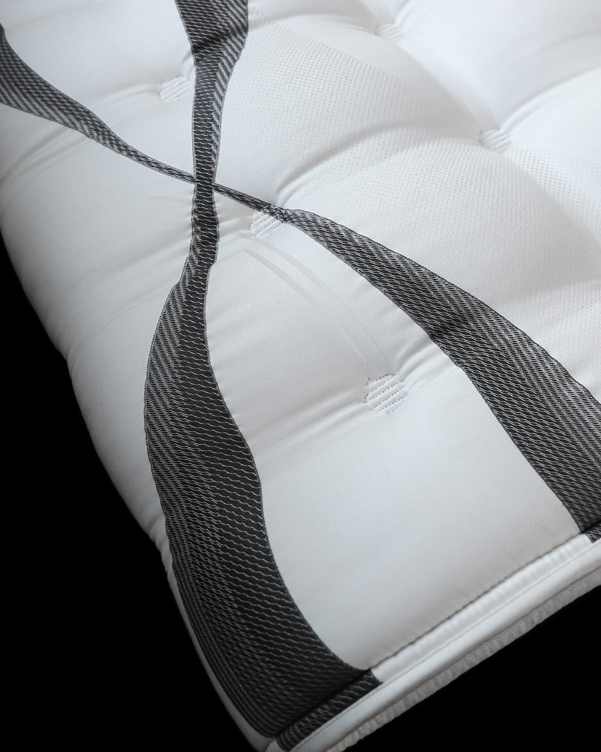 Aireloom Karpen Luxury Comfort Mattress Pad - Cal King In White