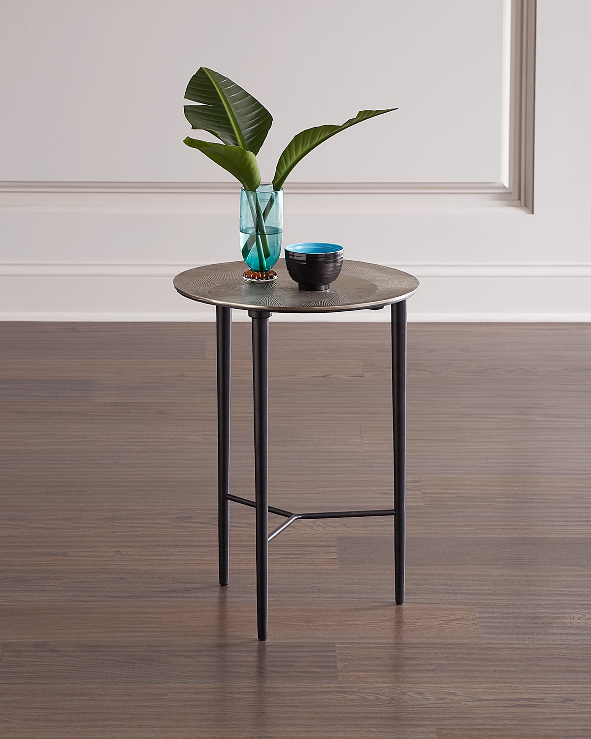 Global Views Circle Etched Accent Table In Nickel