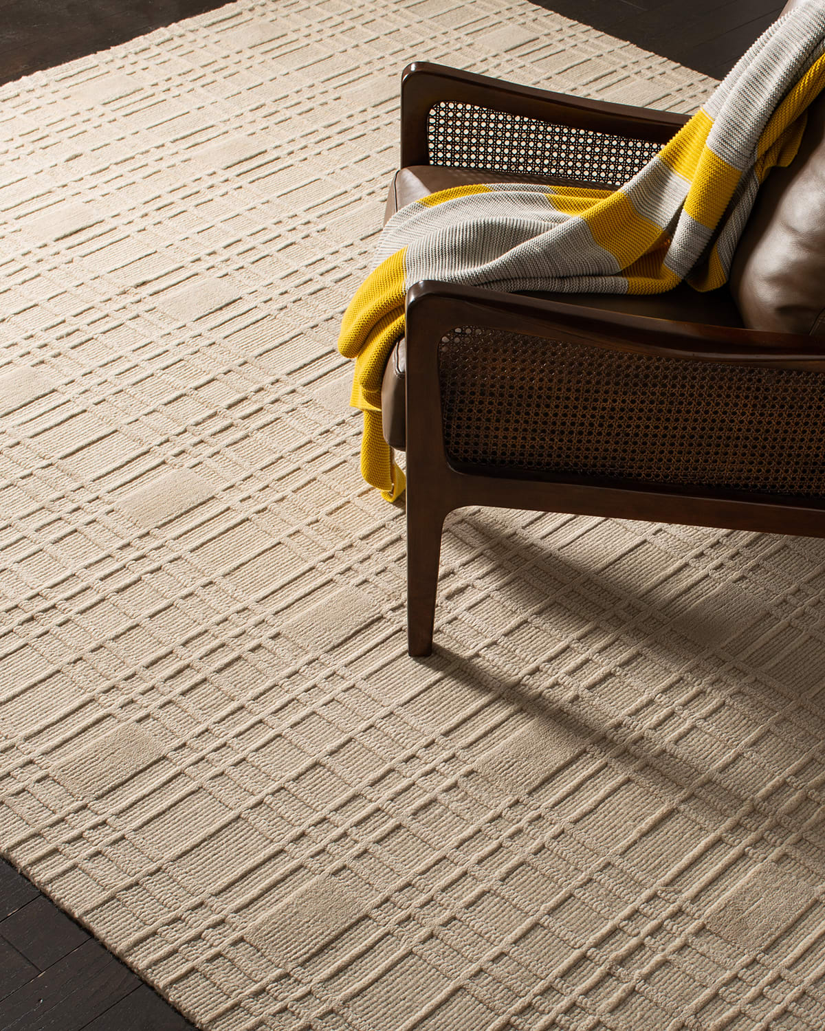 Safavieh Esters Hand-knotted Rug, 9' X 12' In Ivory