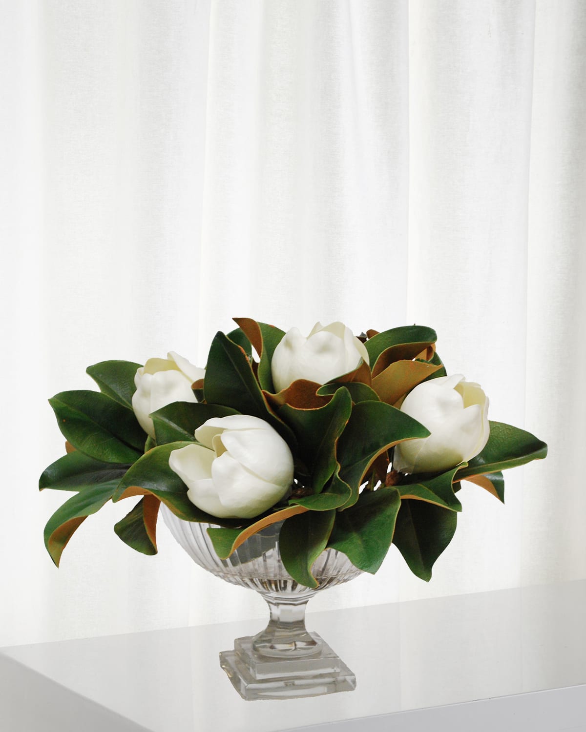 Winward Home Magnolia In Stripe Cut Bowl In White/green