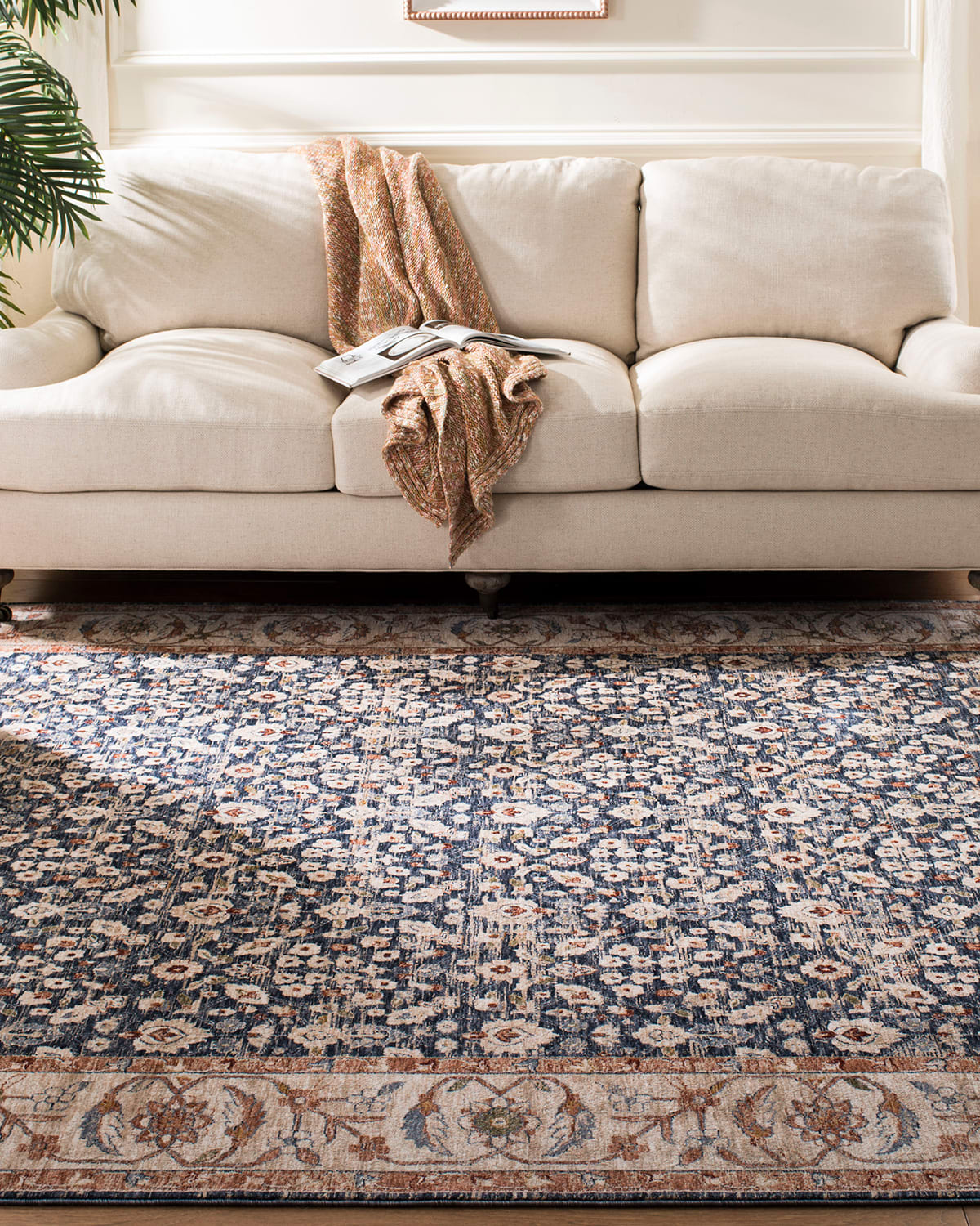 Ralph Lauren Carlingford Navy Power-loomed Rug, 5' X 8' In Navy/beige