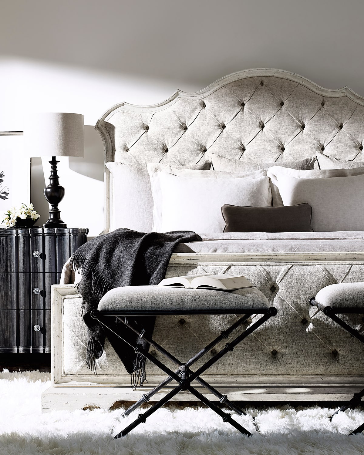 Bernhardt Mirabelle Button-tufted Queen Bed In White