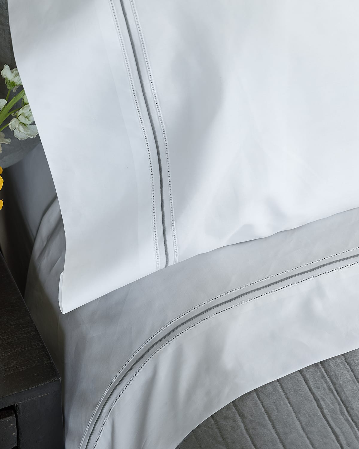 Lili Alessandra Bella Cotton King Pillowcase, Pair In White/silver