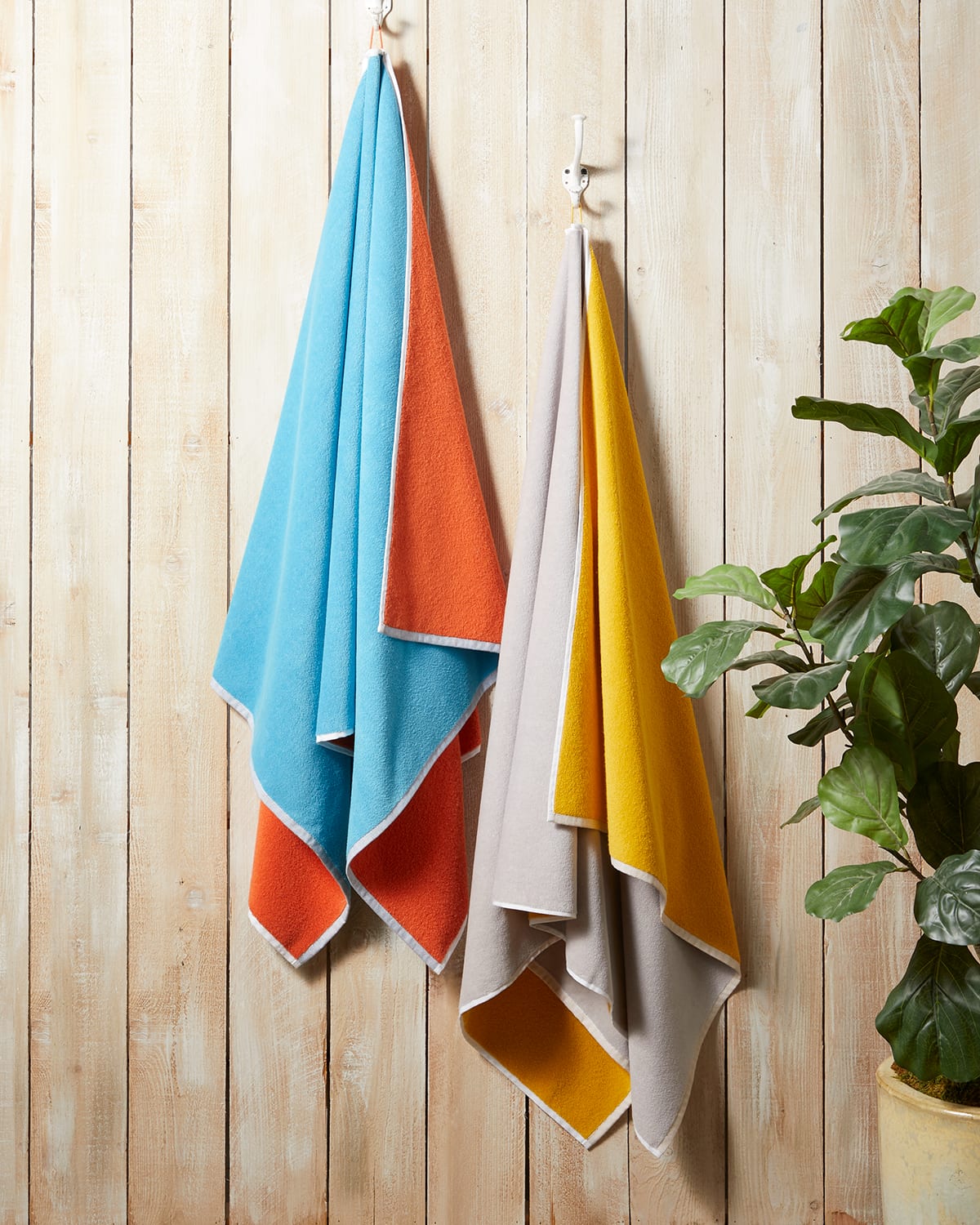 Kassatex Maui Two-tone Beach Towel