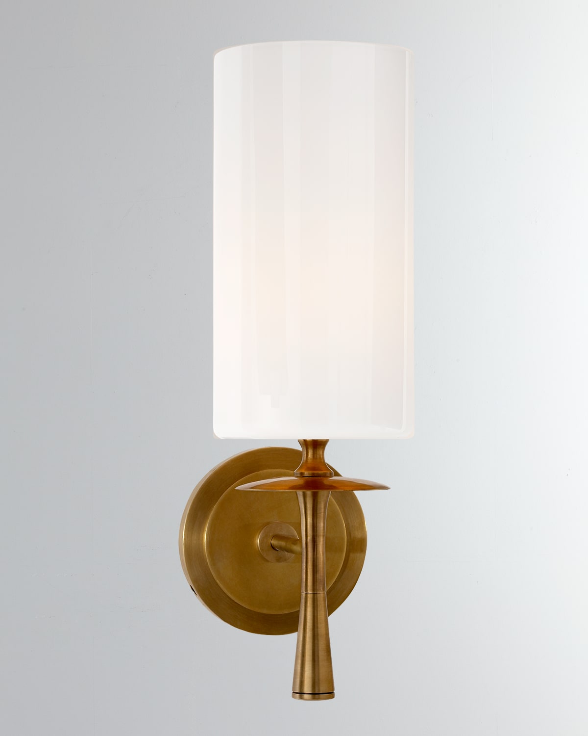 Aerin Drunmore Sconce In White And Gold