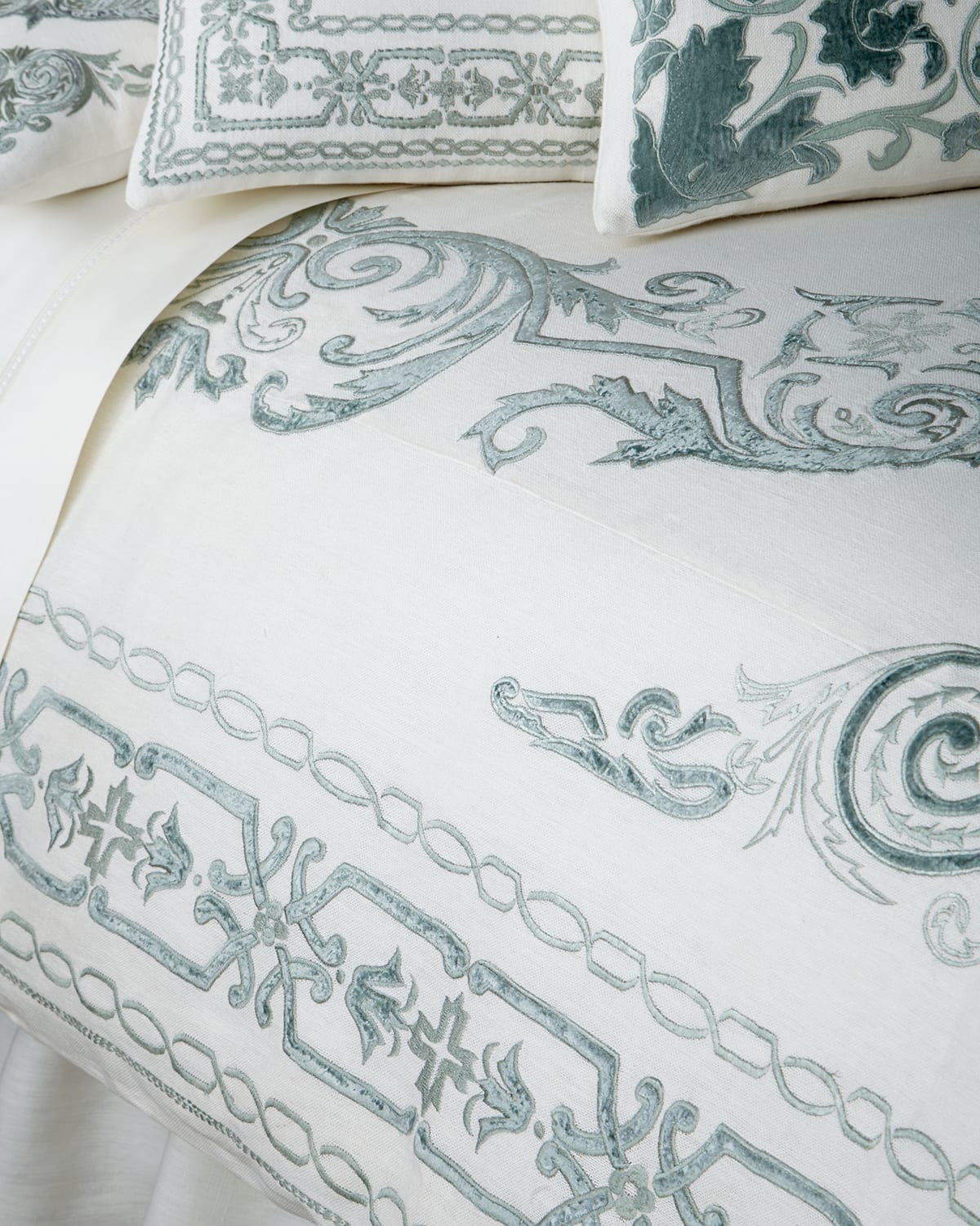 Callisto Home Queen Aleksi Duvet Cover In Cream/aqua
