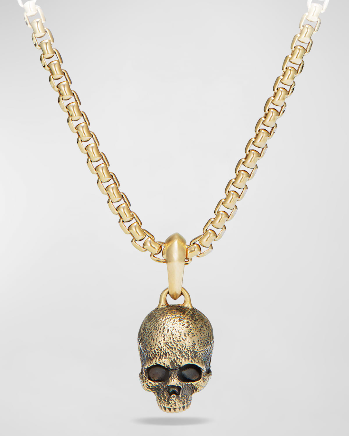 Men's Memento Mori Skull Pendant in 18K Gold, 16mm