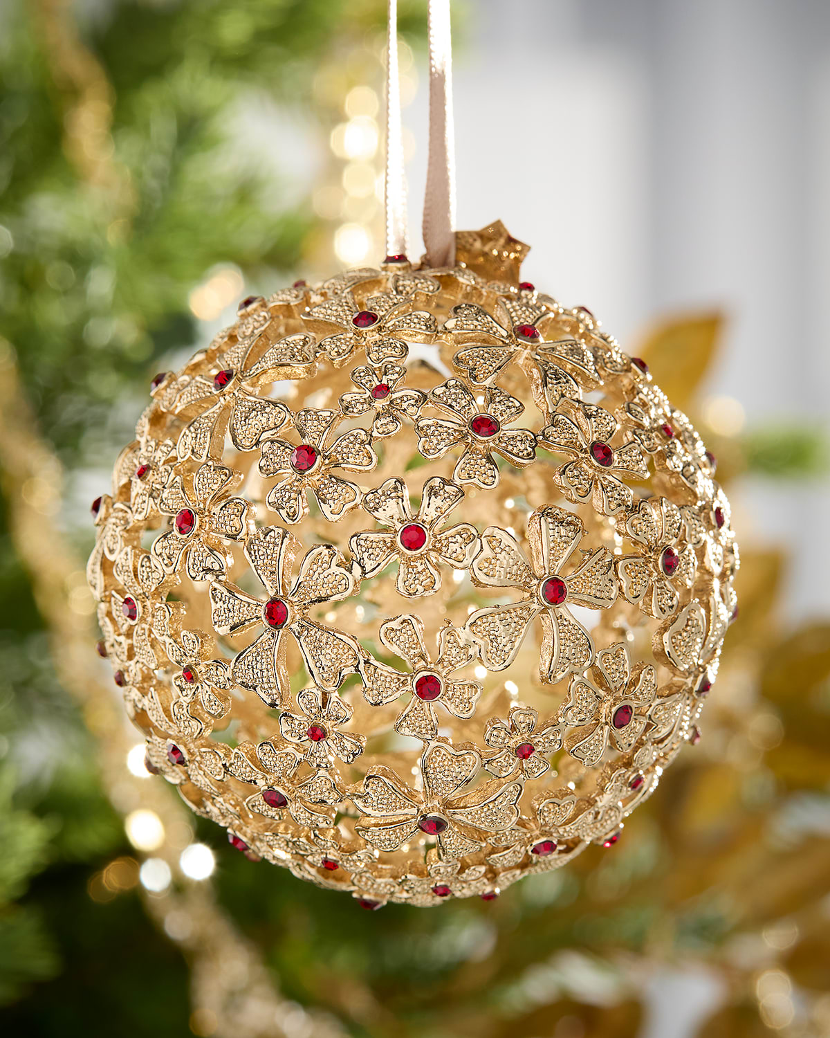 L'objet Garland Globe Christmas Ornament