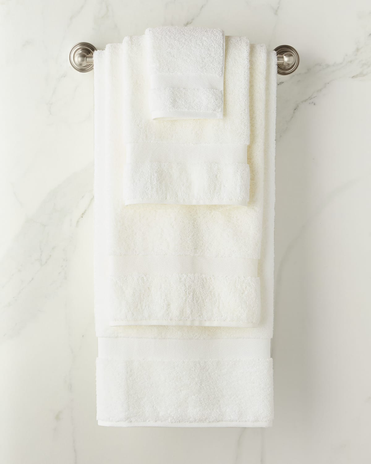 Matouk Lotus Bath Towel In Ivory