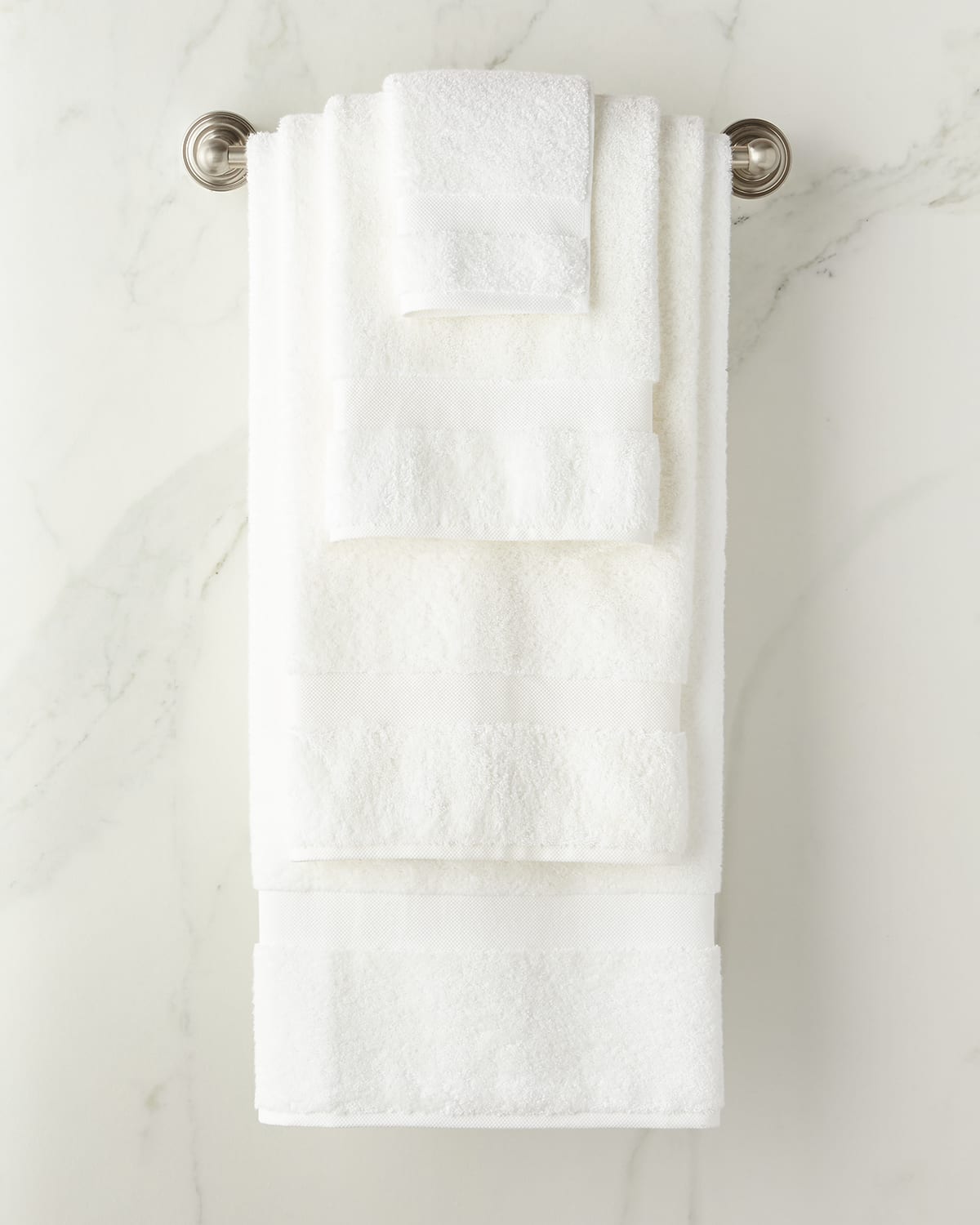 Matouk Lotus Hand Towel In White