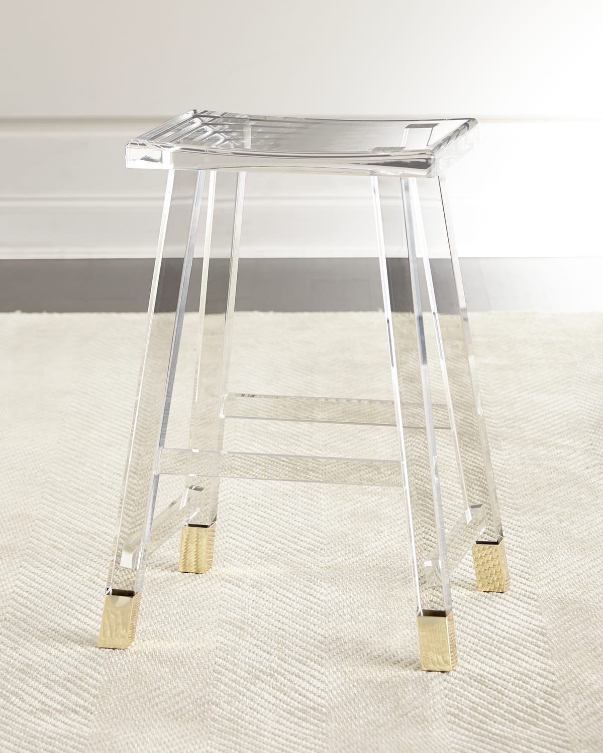 Interlude Home Dyer Acrylic Counter Stool In Clear Acrylic