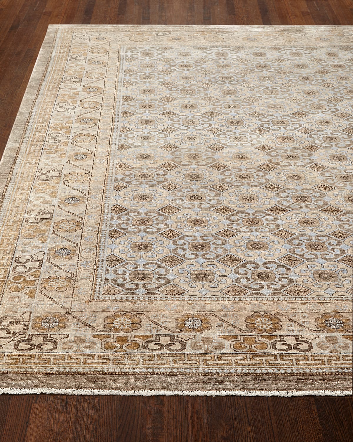 Exquisite Rugs Torin Light Rug, 12' X 15'