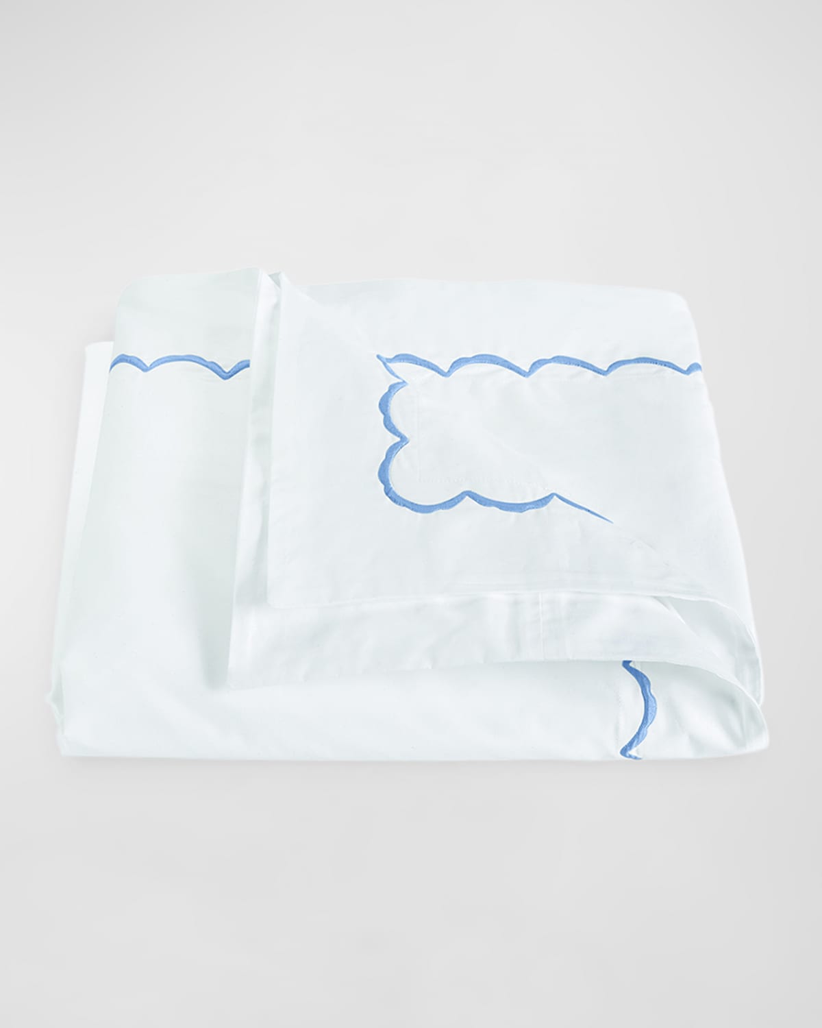 Matouk Scallops Embroidered Duvet Cover, Full-queen In White/pink