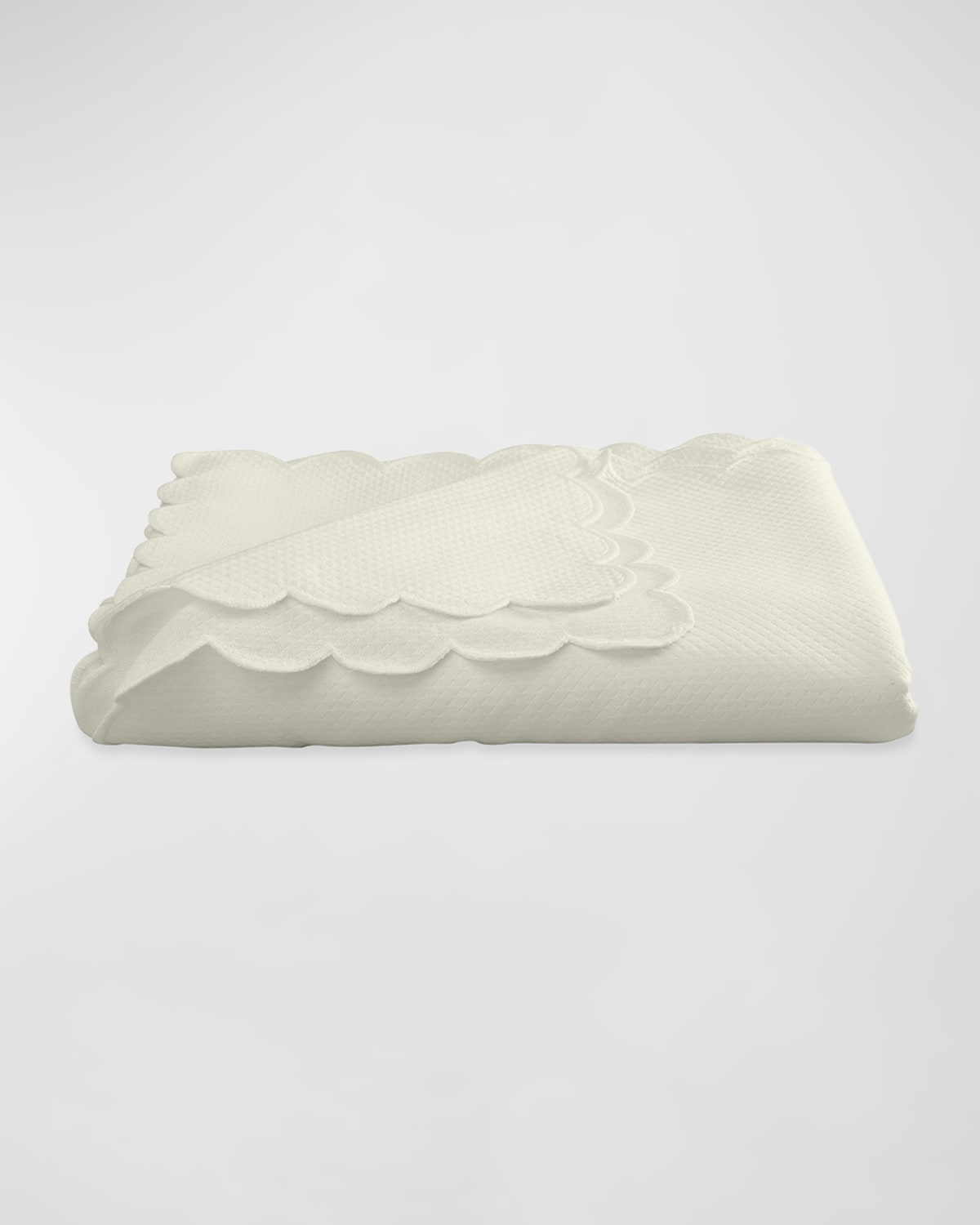 Matouk Savannah Tablecloth, 68" X 144" In Ivory