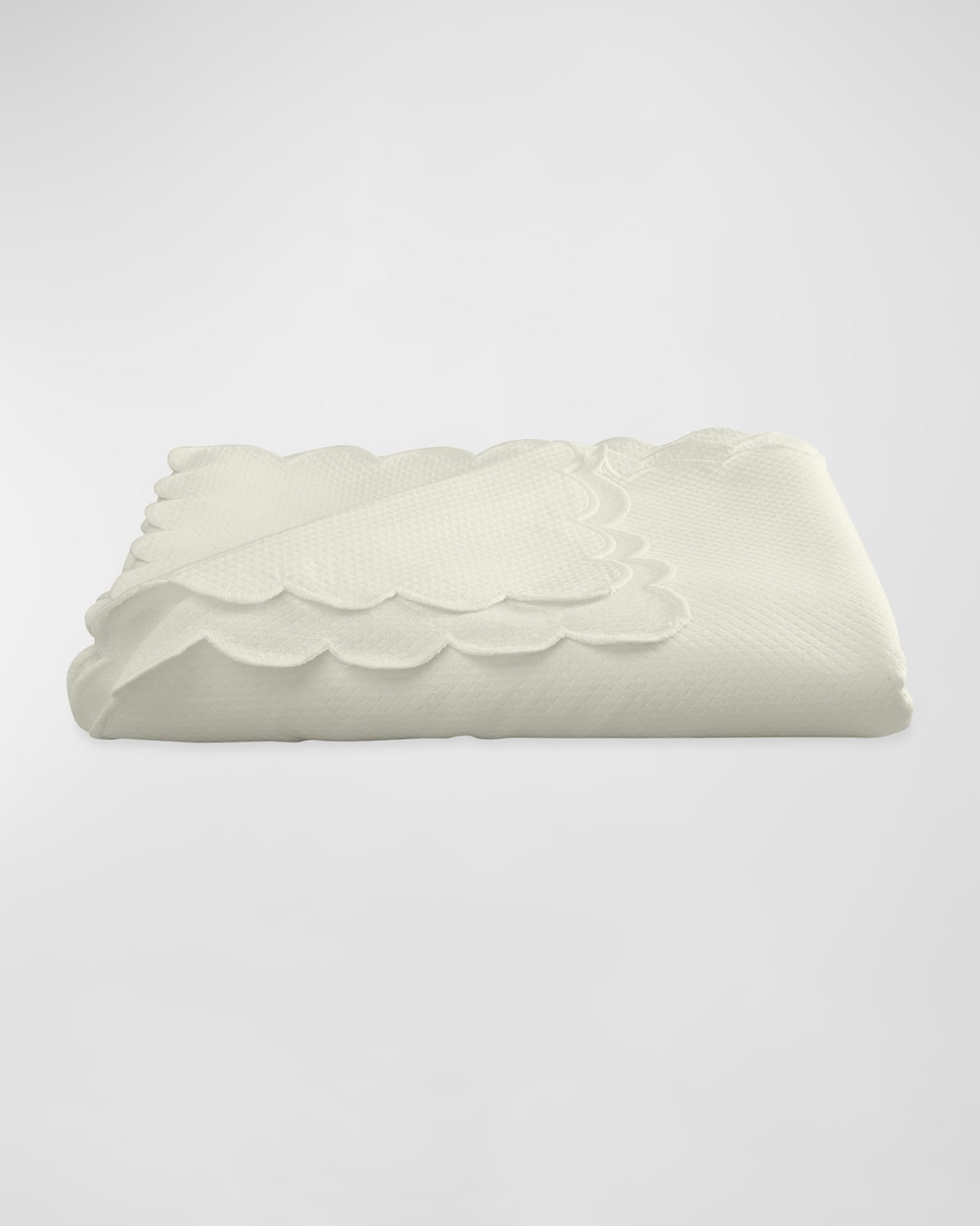 Matouk Savannah Tablecloth, 68" X 90" In Ivory