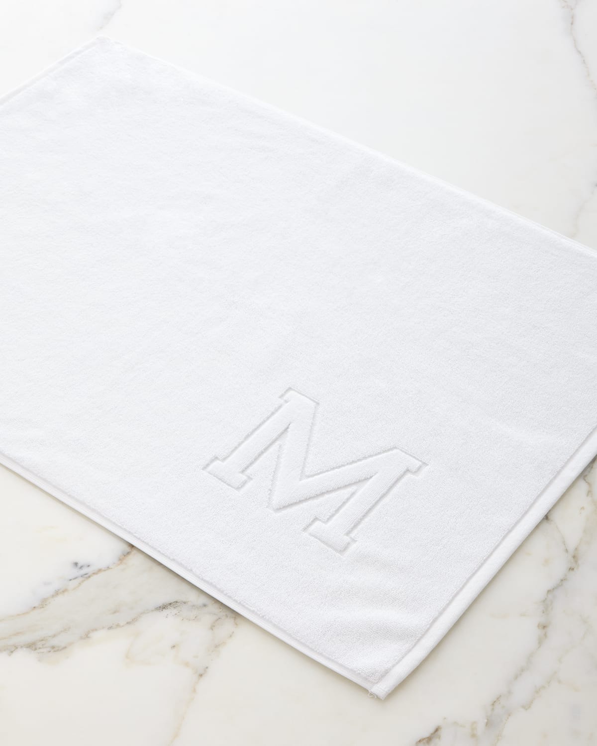 Matouk Auberge Monogrammed Tub Mat