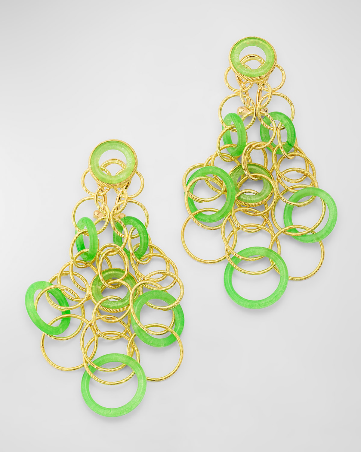 Buccellati Hawaii Jade Circle Earrings In 18k Gold In Green