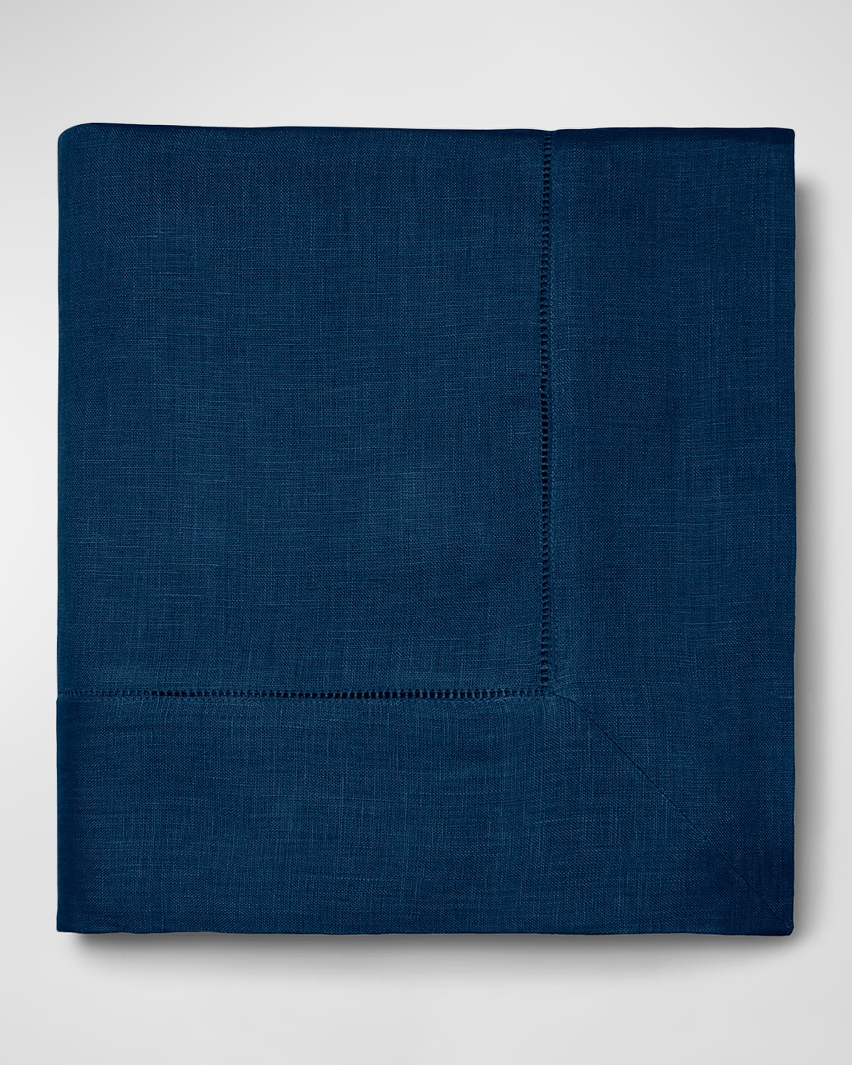 Sferra Festival Tablecloth, 66" X 106" In Navy