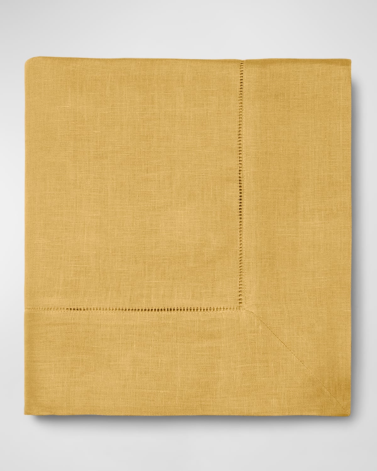 Sferra Festival Tablecloth, 66" X 106" In Curry