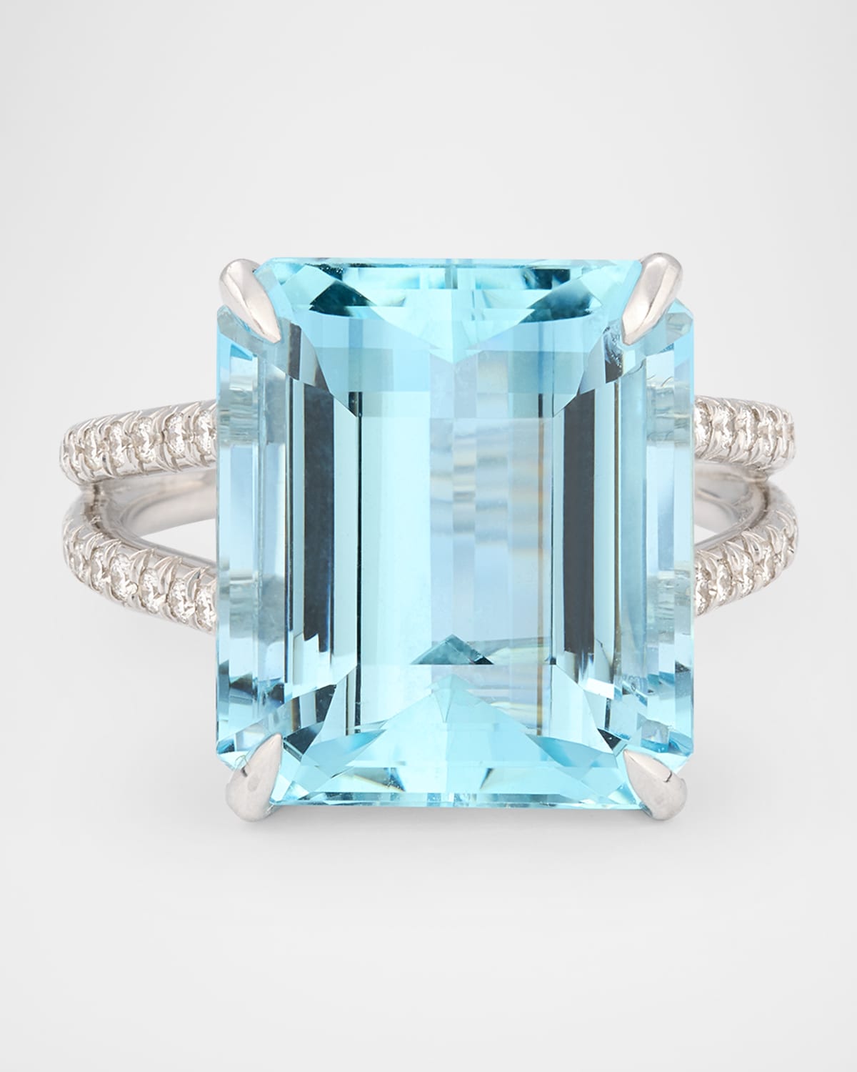 18K White Gold Diamond and Aquamarine Ring, Size 6