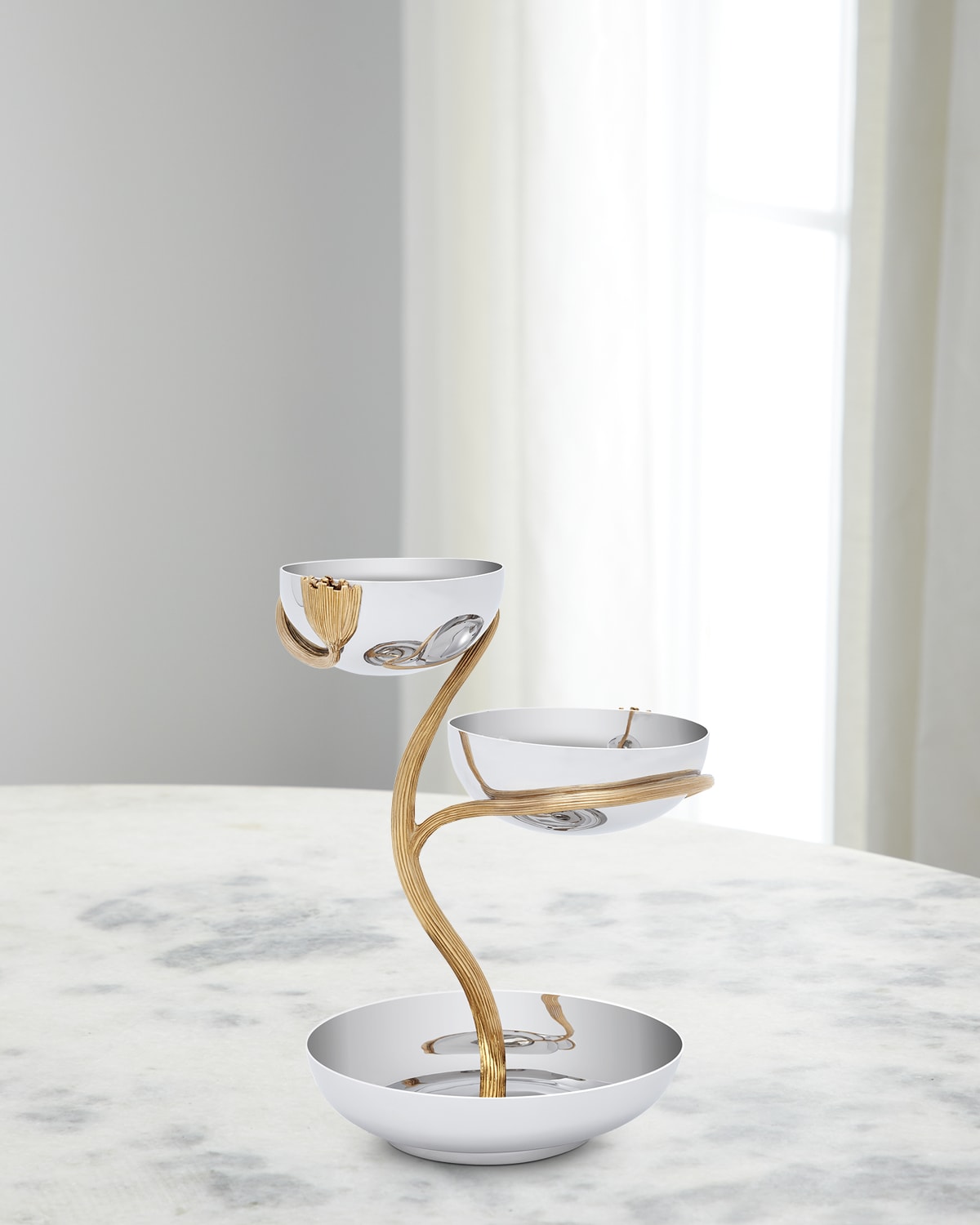 L'objet Deco Leaves Medium 3-tier Server