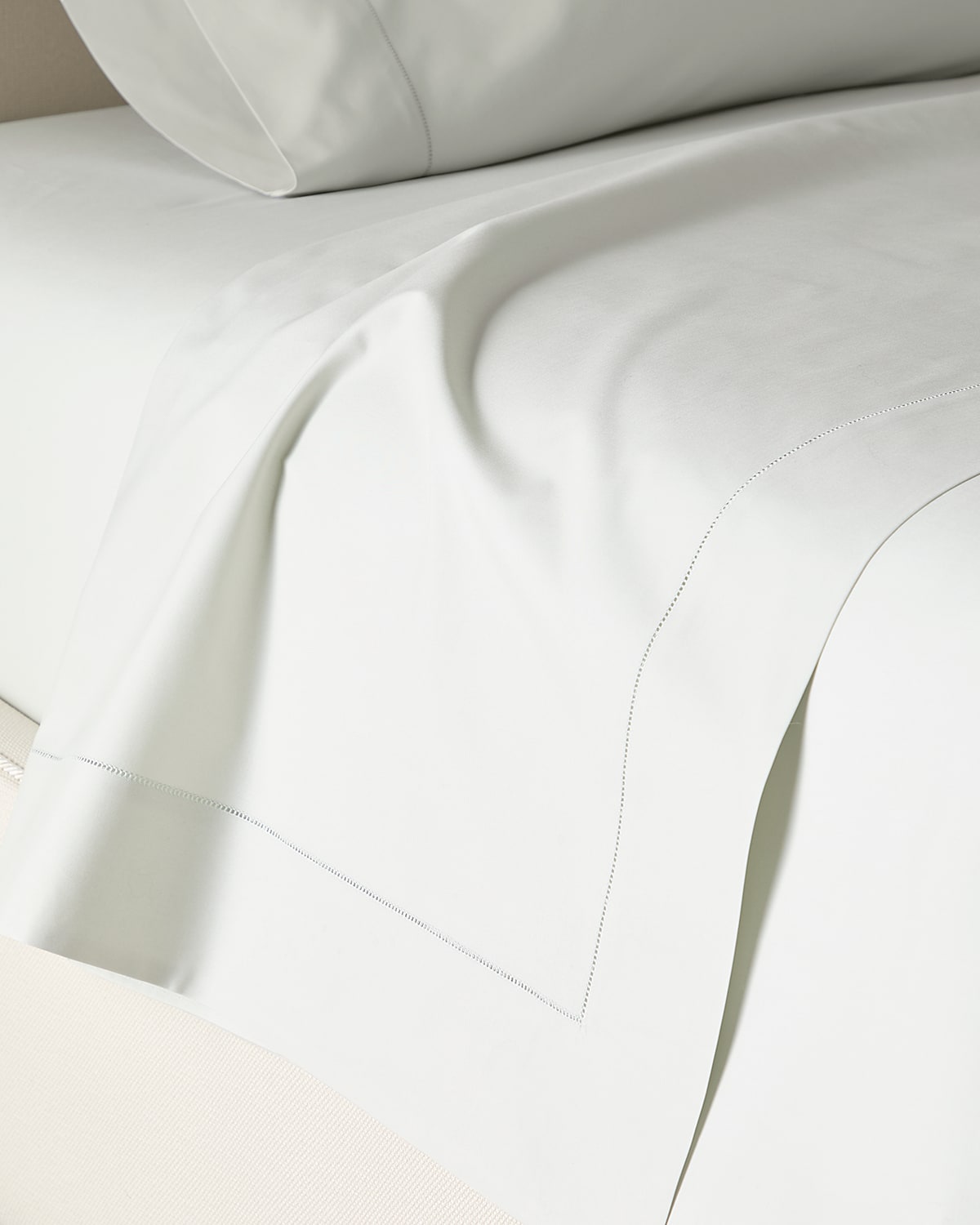 Sferra Celeste Full/queen Percale Flat Sheet In Silversage