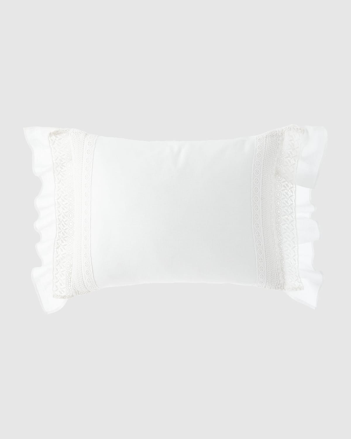 Amity Home Bellamy King Sham In White