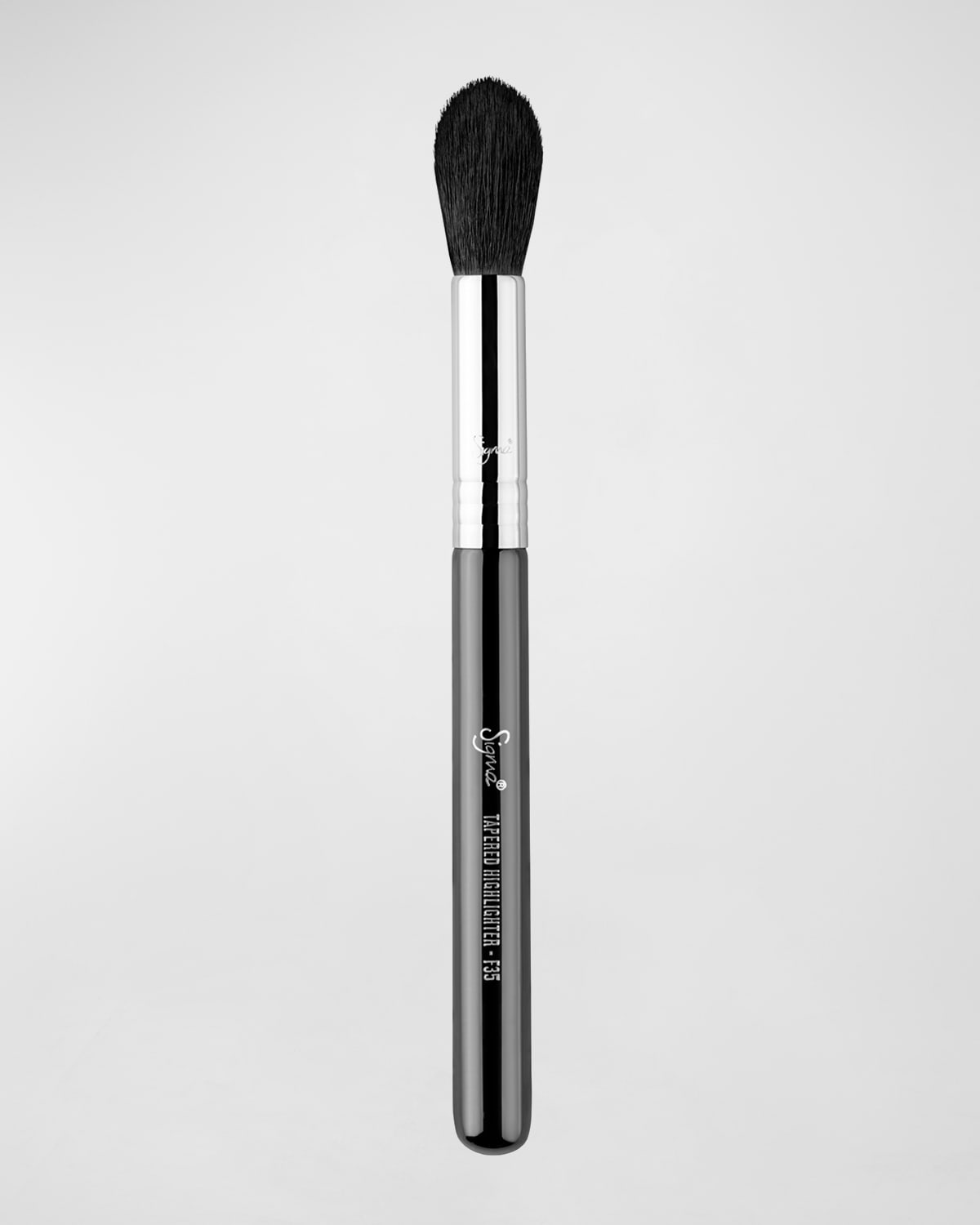 F35 &#150; Tapered Highlighter Brush