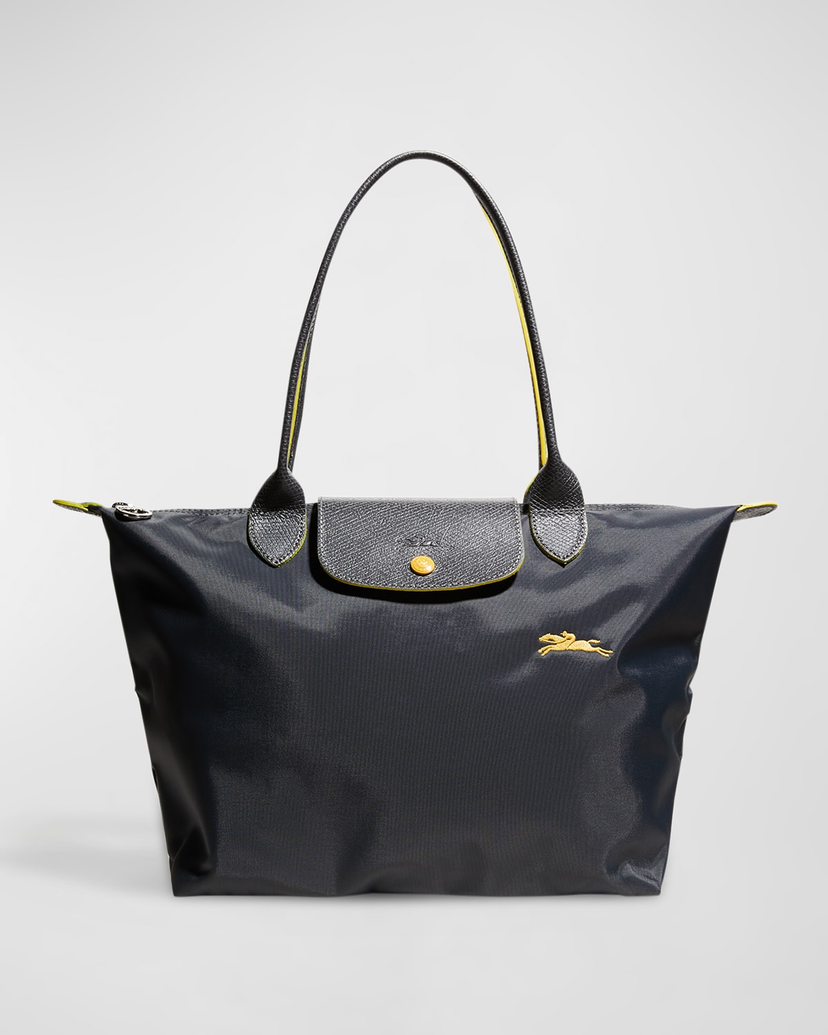 Le pliage club medium shoulder tote bag new arrivals