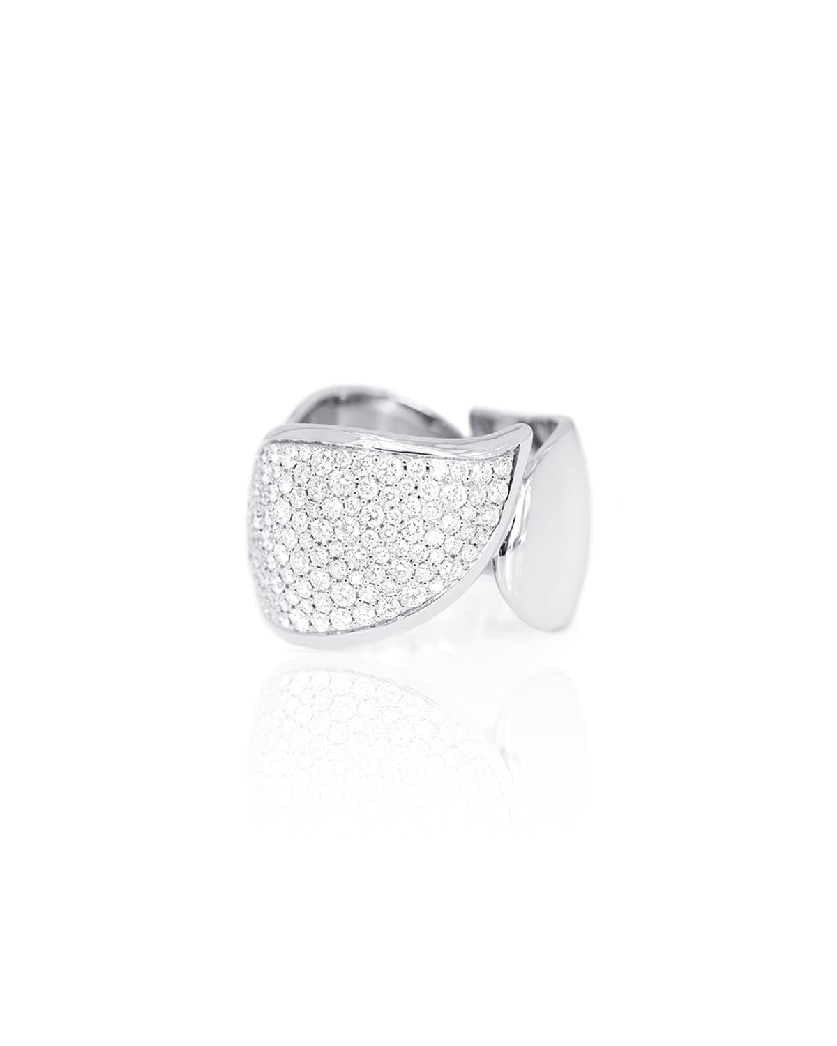 18K White Gold Brilliant Pave Diamond Ring, Size 7