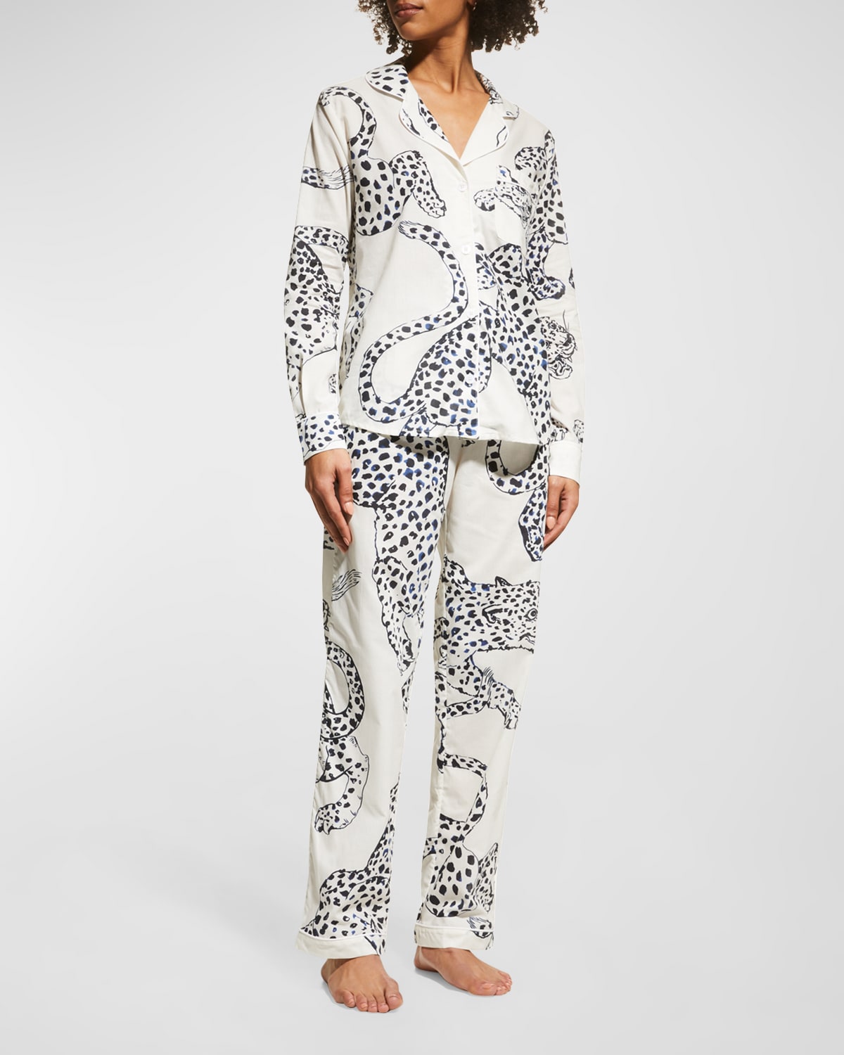 Desmond & Dempsey Large Leopard Long-sleeve Pajama Set In White