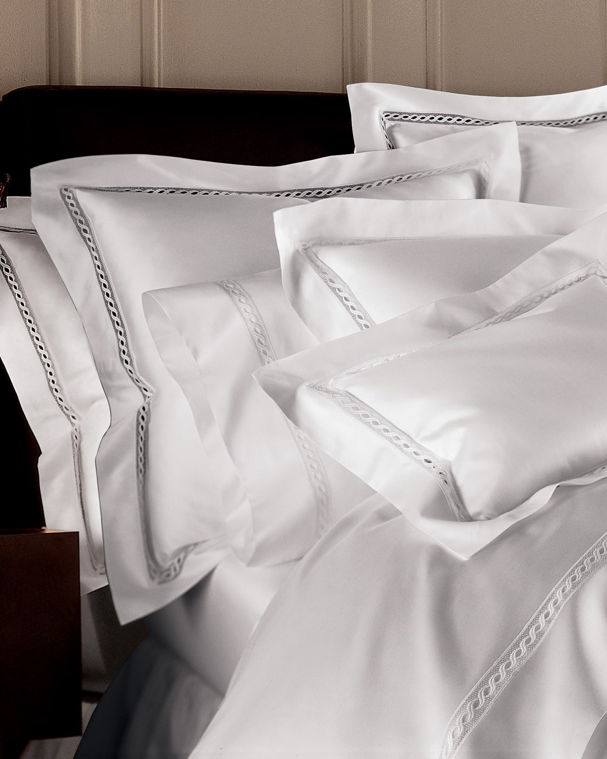 Sferra Millesimo Boudoir Sham In White