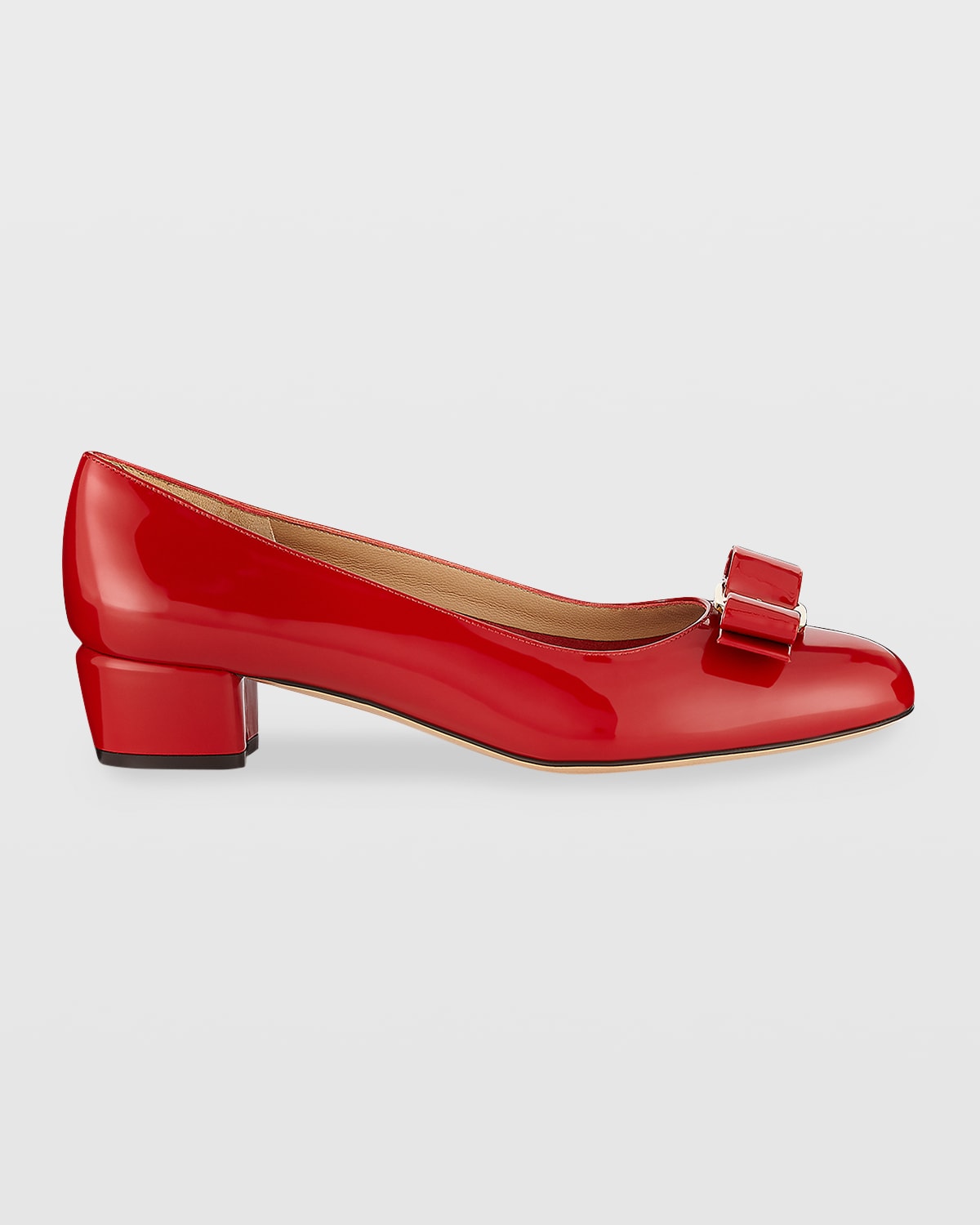 Shop Ferragamo Vara Bow Leather Low Pumps In Red