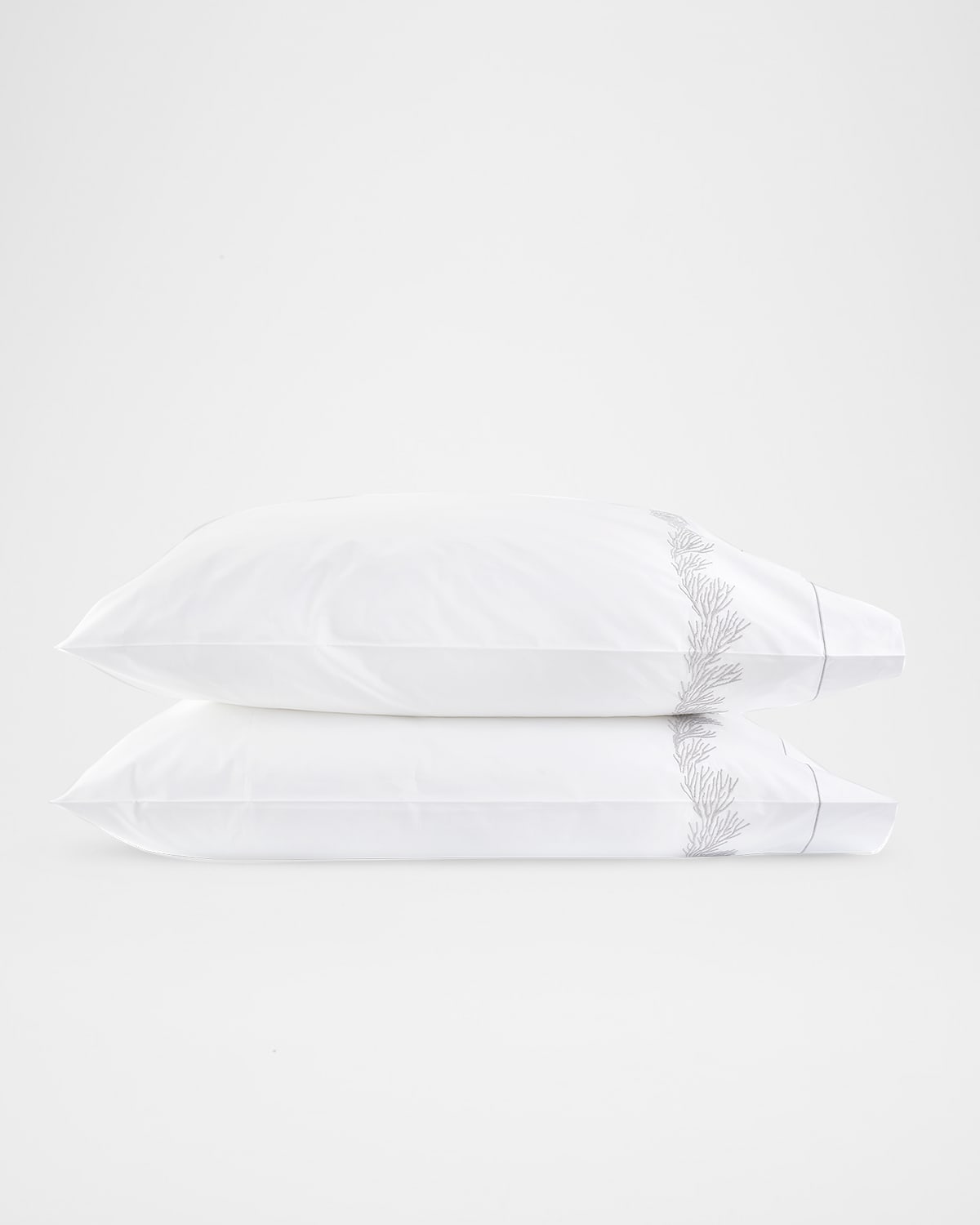 Matouk 520 Thread-count King Pillowcase Pair In Alabast