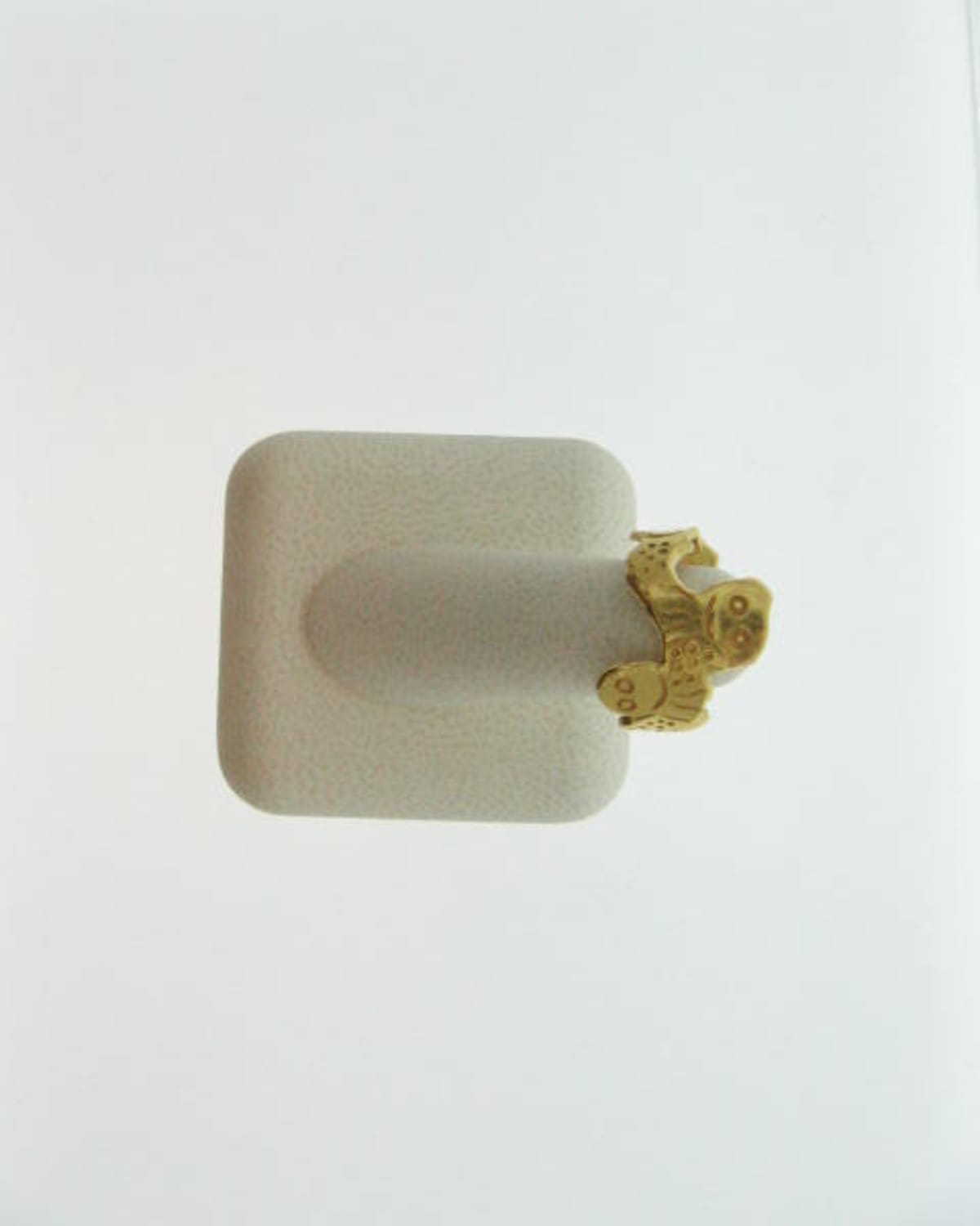 Twenty Two Carats 22KY RING TREPPE