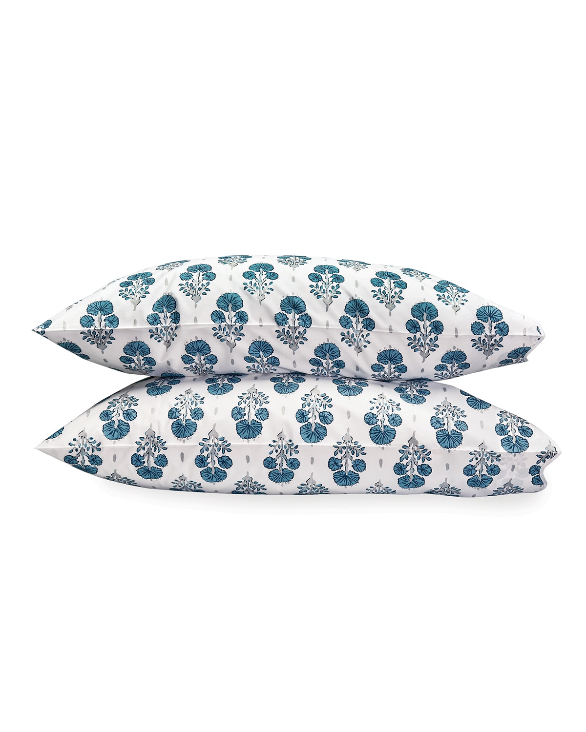 Matouk Joplin Standard Pillowcase Pair In Mineral Blue