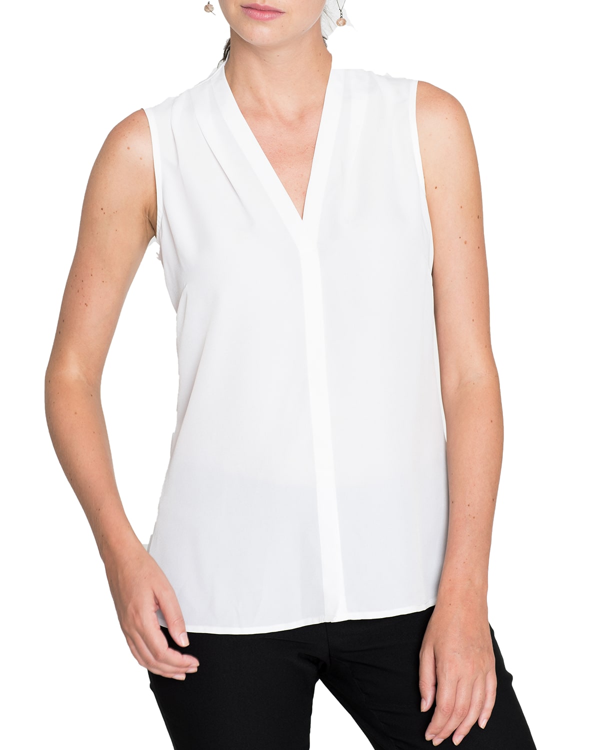 Nic + Zoe Easy Day To Night V-neck Sleeveless Top In Paper White