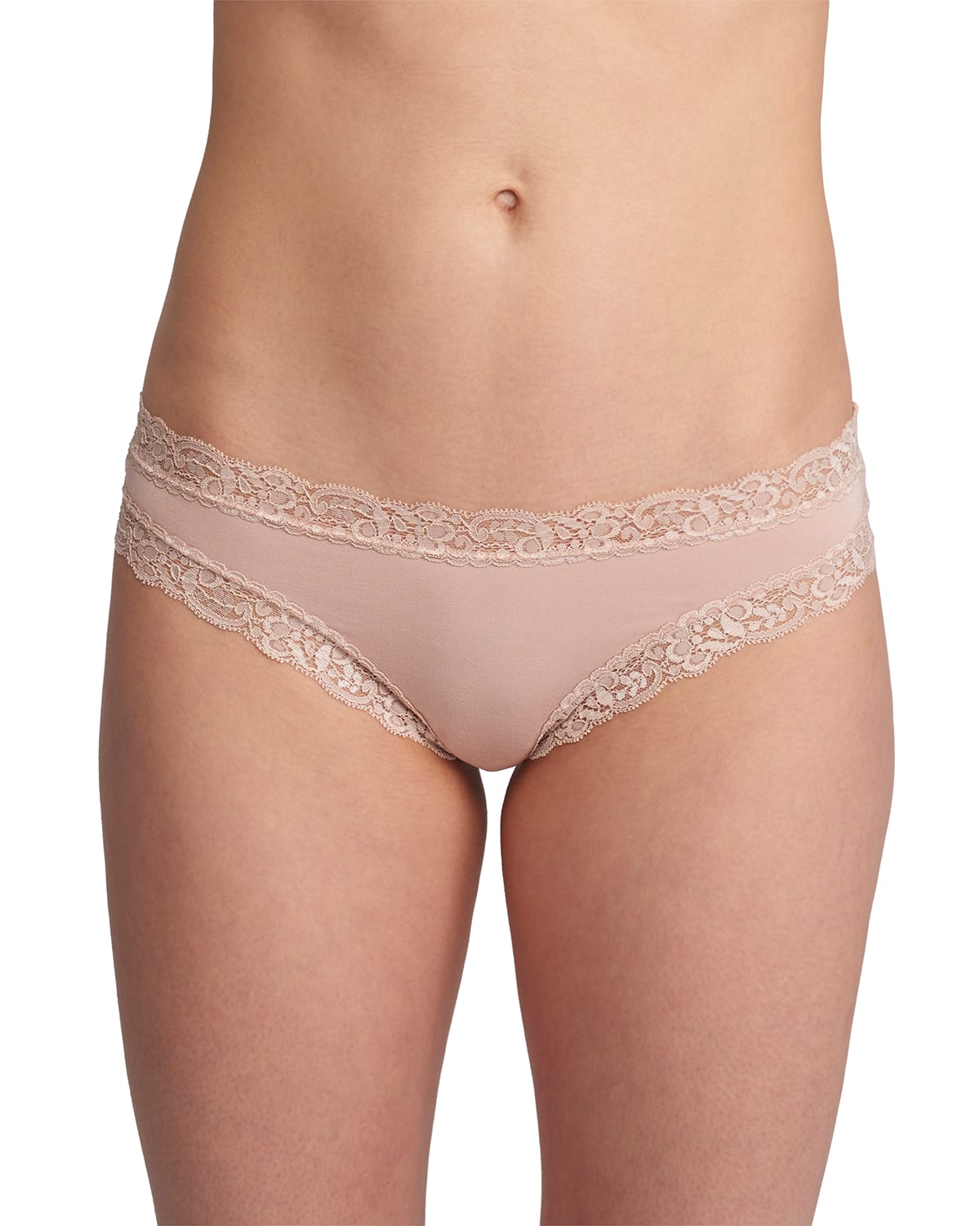 Fleur't Iconic Lace-trim Thong In Seashell