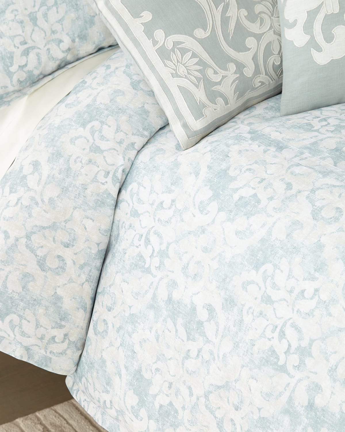 Lili Alessandra Florencia Faded Damask Queen Duvet Cover