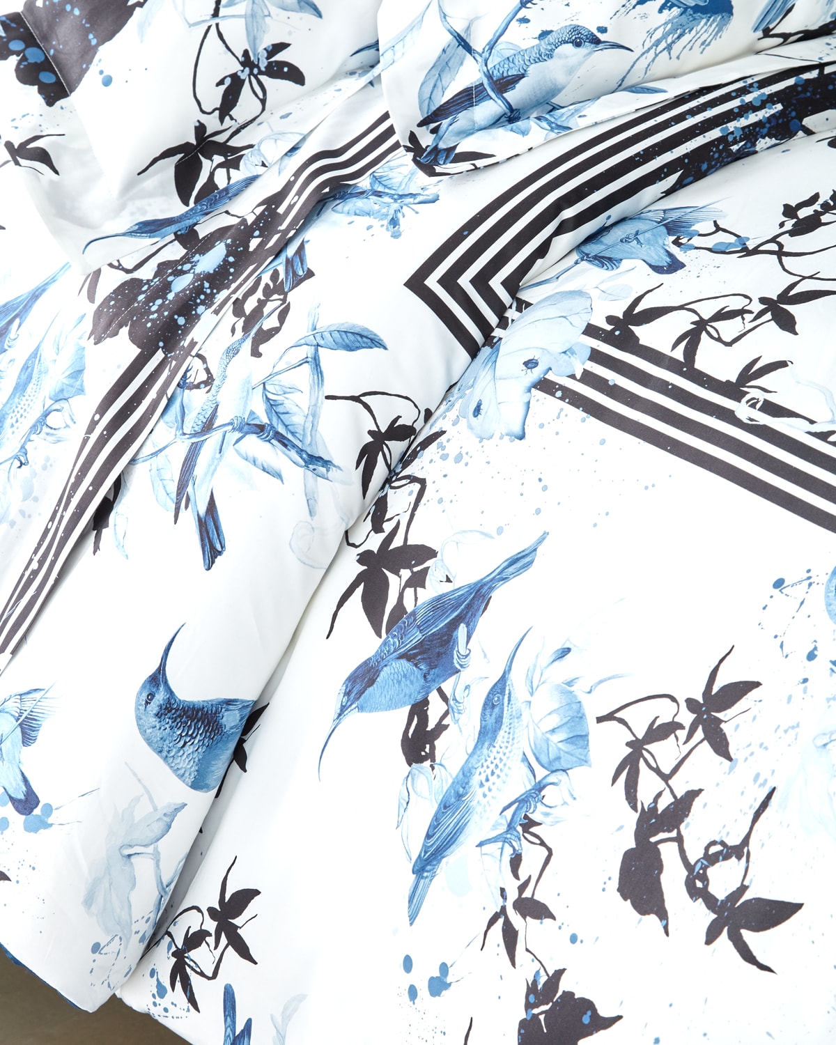 Roberto Cavalli Birds Ramage King Duvet Cover In Blue Pattern