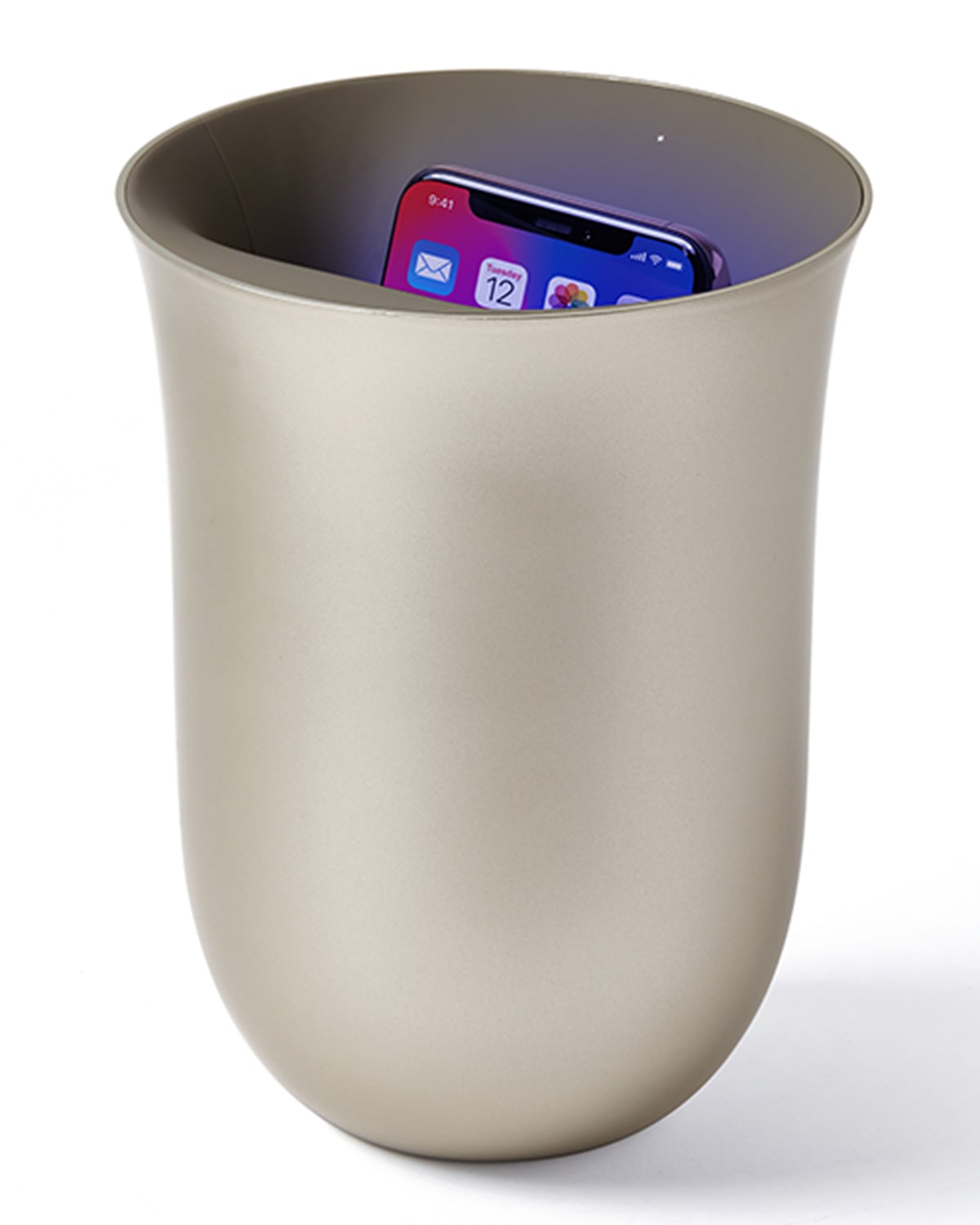 OBLIO Wireless Charging Station with Built-In UV Sanitizer