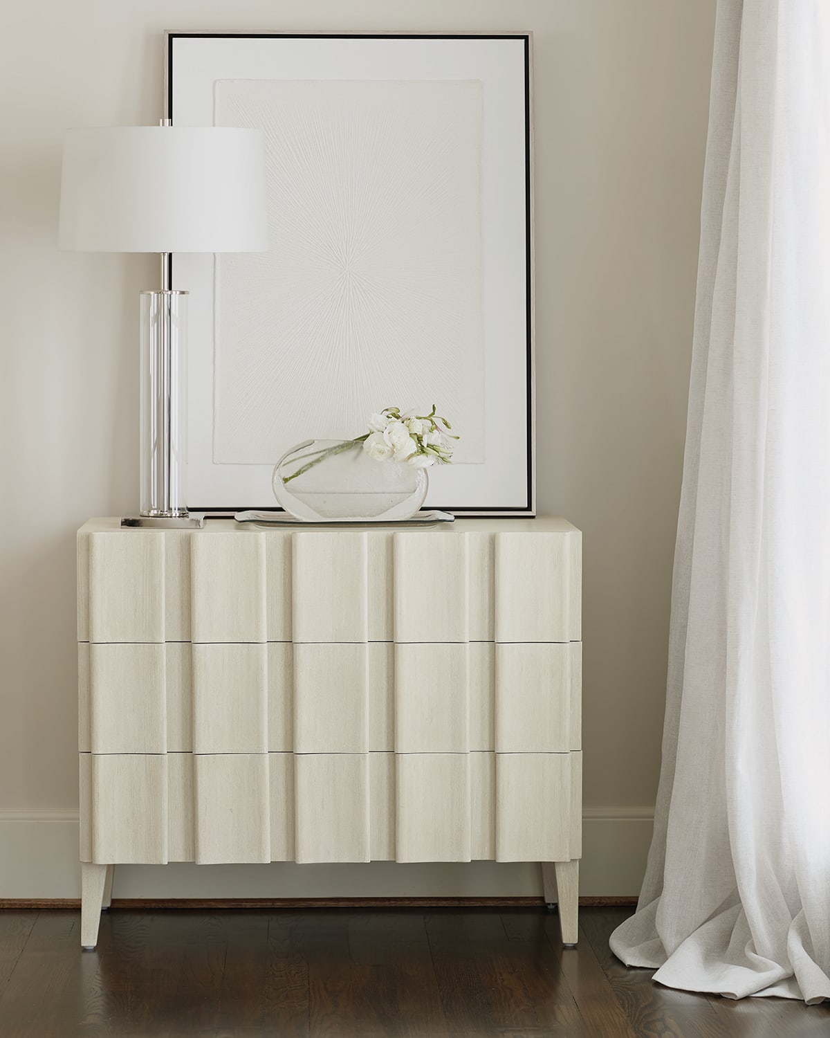 Bernhardt East Hampton Hall Chest