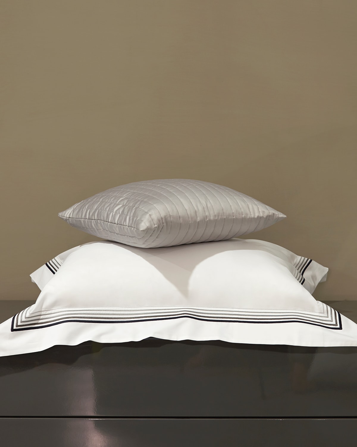 Signoria Firenze Casale King Sham In White/grey