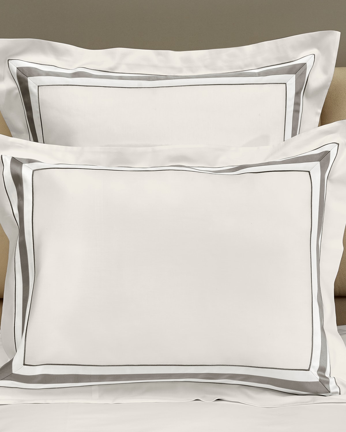 Signoria Firenze Dimora European Sham In Pearl/lead Grey