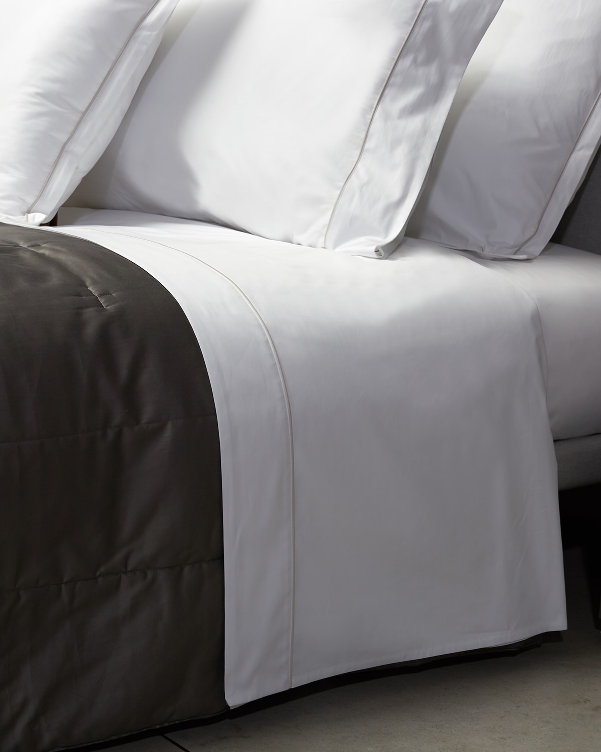 Signoria Firenze Luce King Flat Sheet In White/white