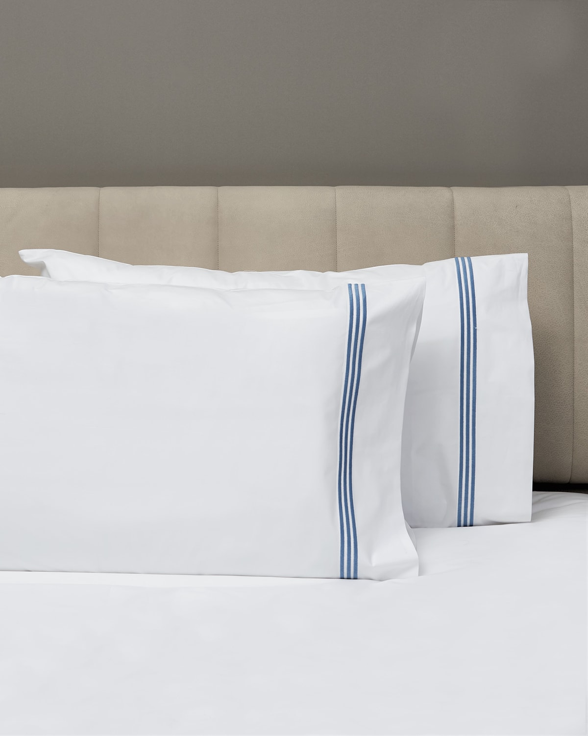 Signoria Firenze Platinum King Pillowcases, Set Of 2 In Airforce Blue