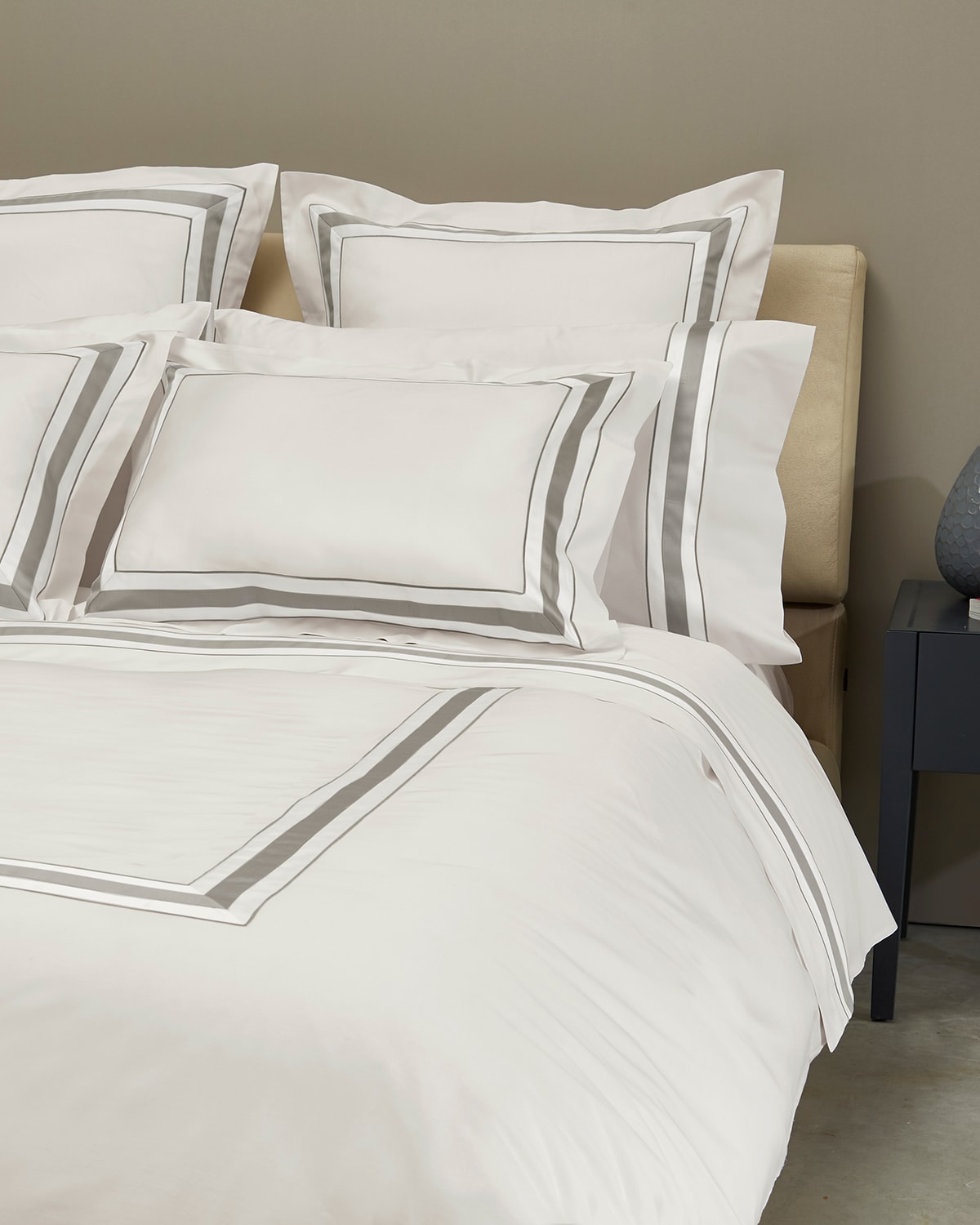 Signoria Firenze Dimora Queen Duvet Cover In Pearl/lead Grey