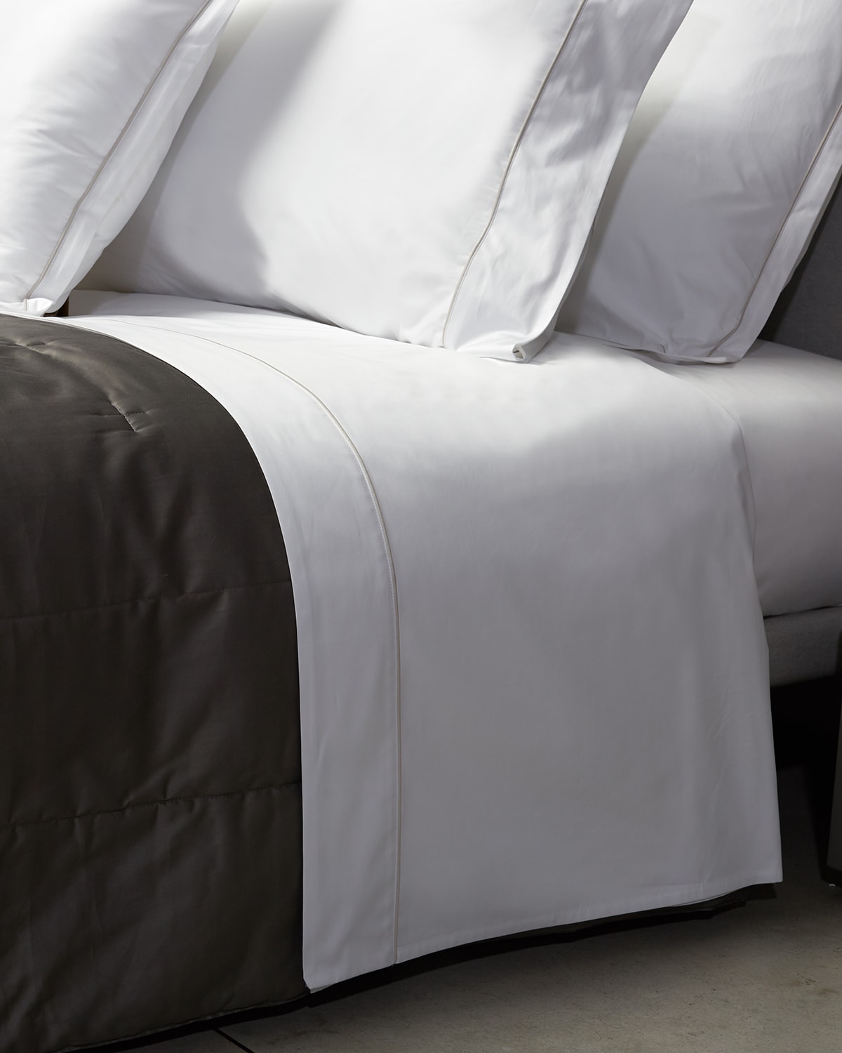 Signoria Firenze Luce Queen Flat Sheet In White/white